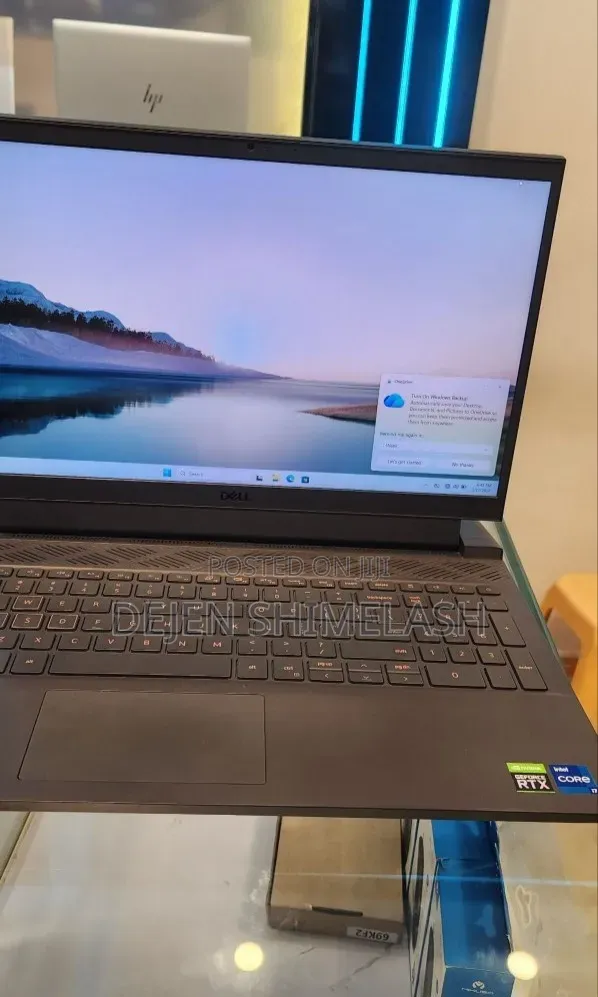 New Laptop Dell Inspiron 15 16GB Intel Core i7 SSD 512GB