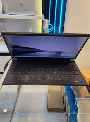 New Laptop Dell Inspiron 15 16GB Intel Core i7 SSD 512GB
