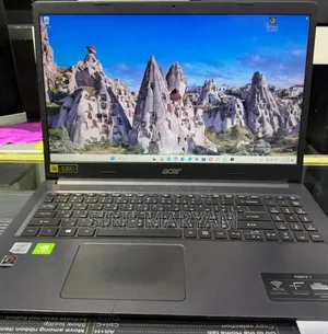 Laptop Acer Aspire 3 8GB Intel Core i7 HDD+SSD 1T