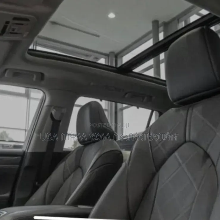 Toyota Highlander Hybrid 2024 Blue