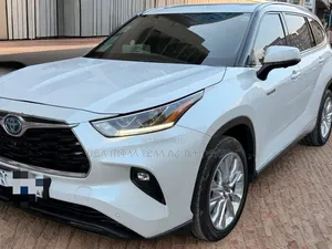 Toyota Highlander Hybrid 2024 White
