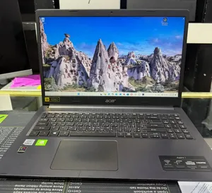 Laptop Acer Aspire 3 8GB Intel Core i7 HDD+SSD 1T