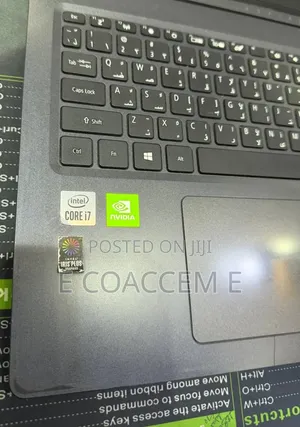 Laptop Acer Aspire 3 8GB Intel Core i7 HDD+SSD 1T
