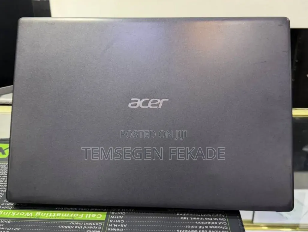 New Laptop Acer Aspire 3 8GB Intel Core i7 HDD+SSD 1T