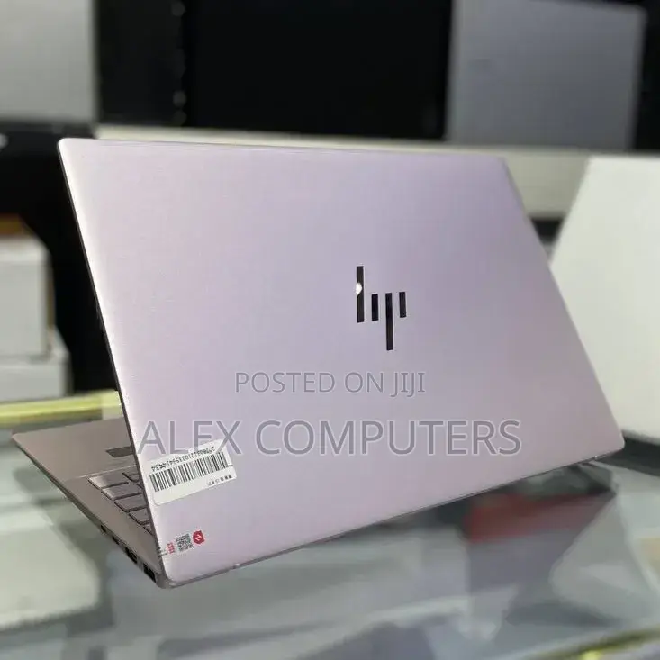 New Laptop HP Pavilion 15 32GB Intel Core Ultra 7 SSD 512GB