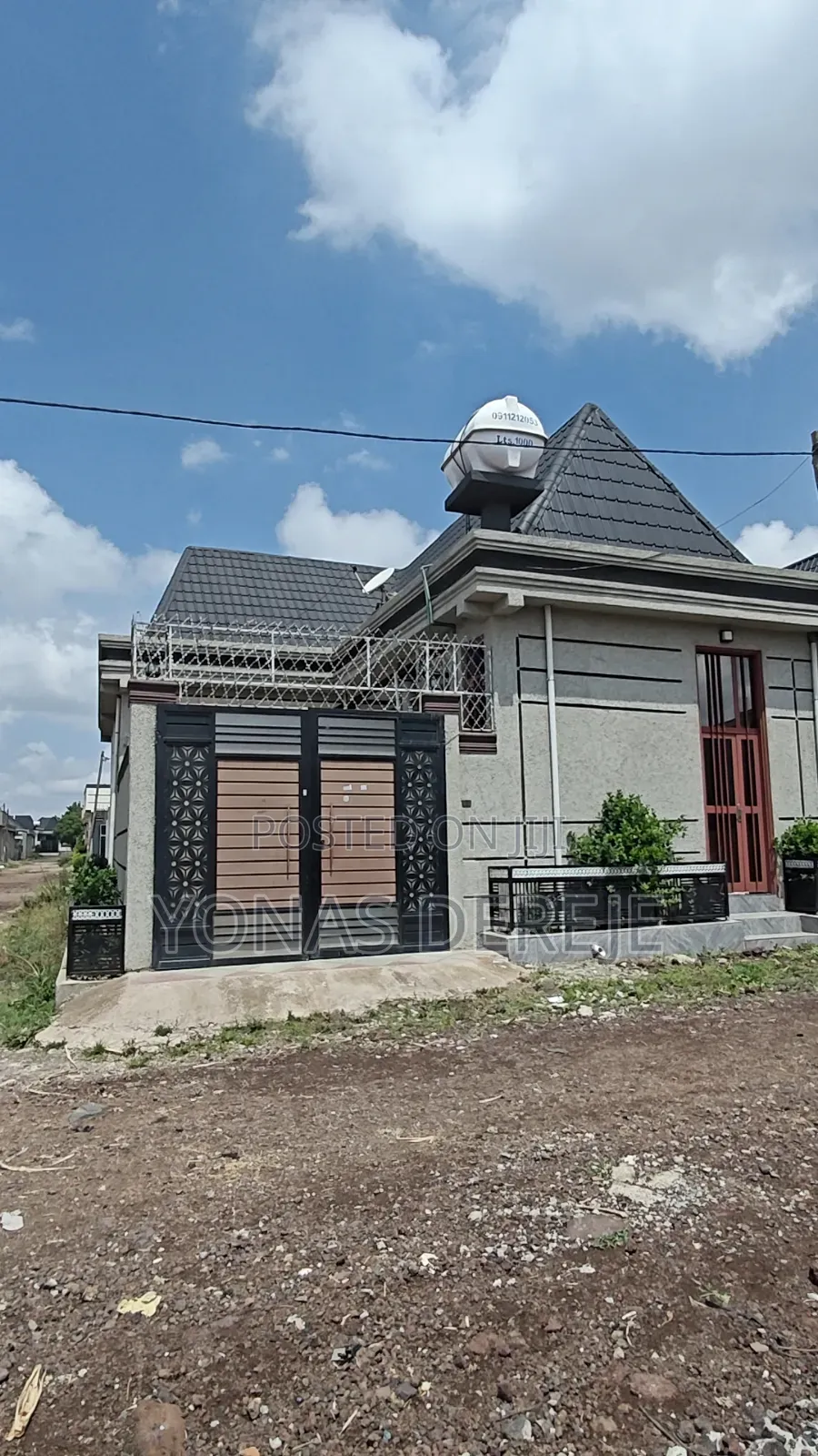 Furnished 5bdrm Villa in Duem, East Shewa for sale