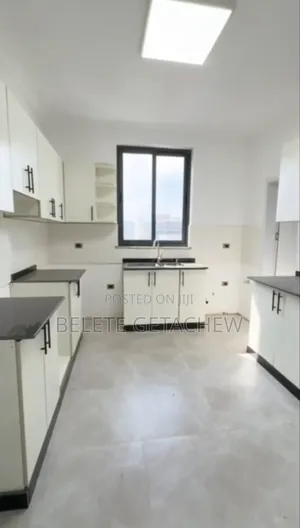 3bdrm Apartment in Bole Meskel Flower, for sale