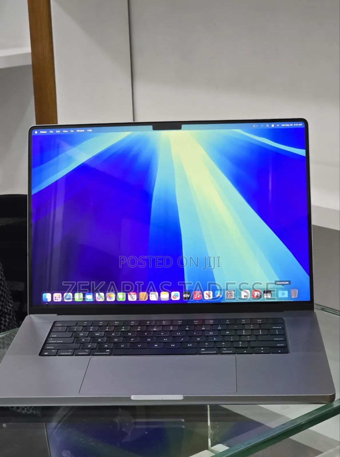 New Laptop Apple MacBook Pro 2021 M1 32GB Apple M1 Max SSD 512GB