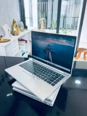 Laptop HP EliteBook 845 G8 16GB AMD Ryzen 5 SSD 512GB