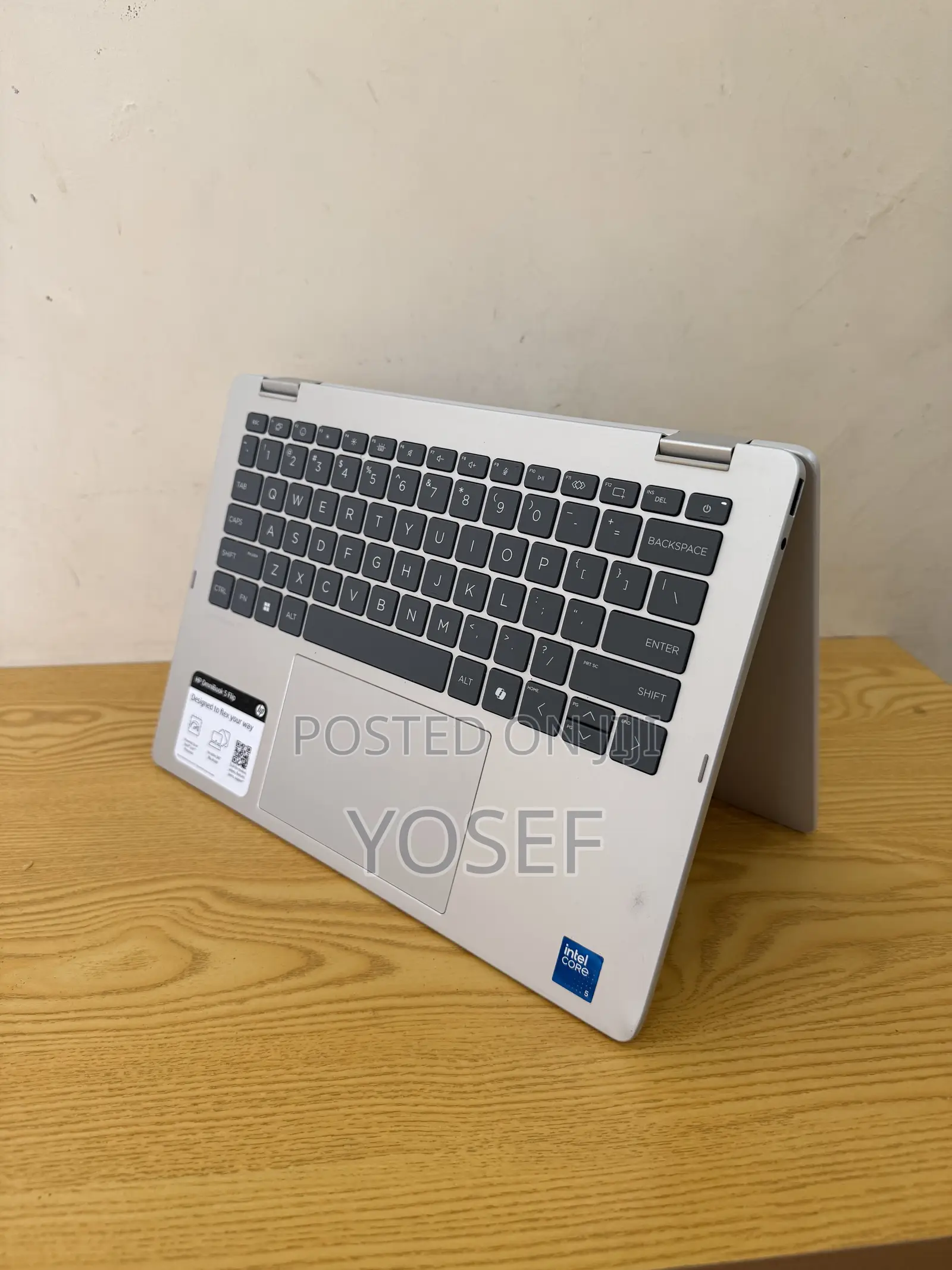New Laptop HP OmniBook 5 Flip 14-fp0023dx 8GB Intel Core 5 SSD 512GB
