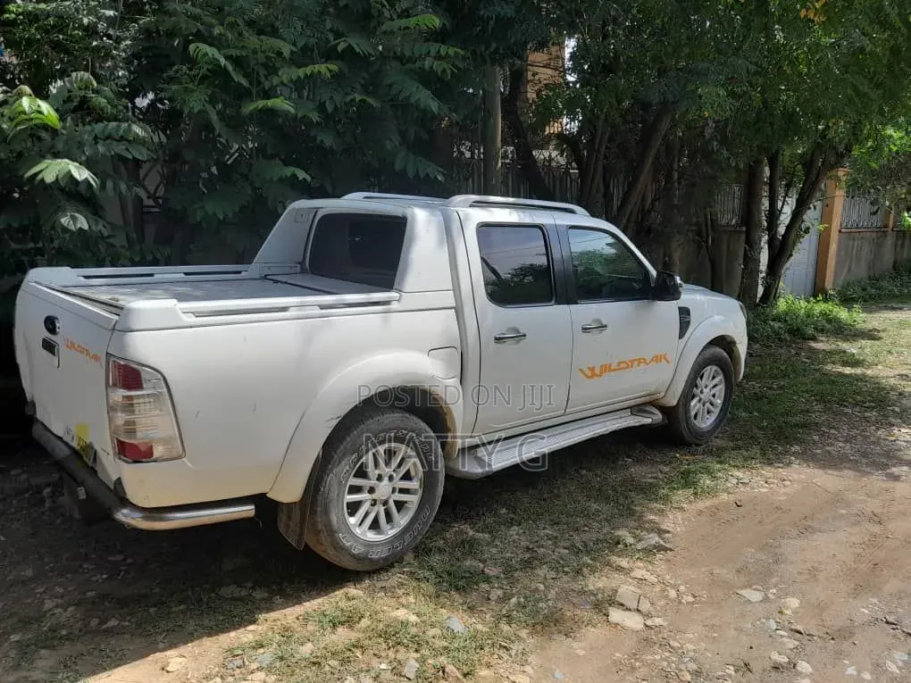 Ford Ranger 2011 White