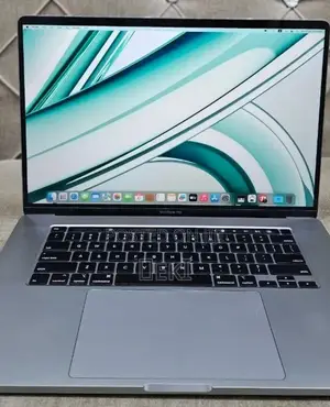 New Laptop Apple MacBook Pro 2019 32GB Intel Core i9 SSD 1T