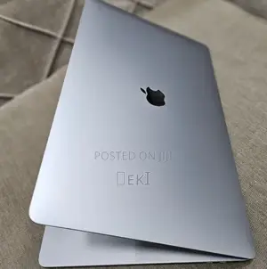 New Laptop Apple MacBook Pro 2019 32GB Intel Core i9 SSD 1T