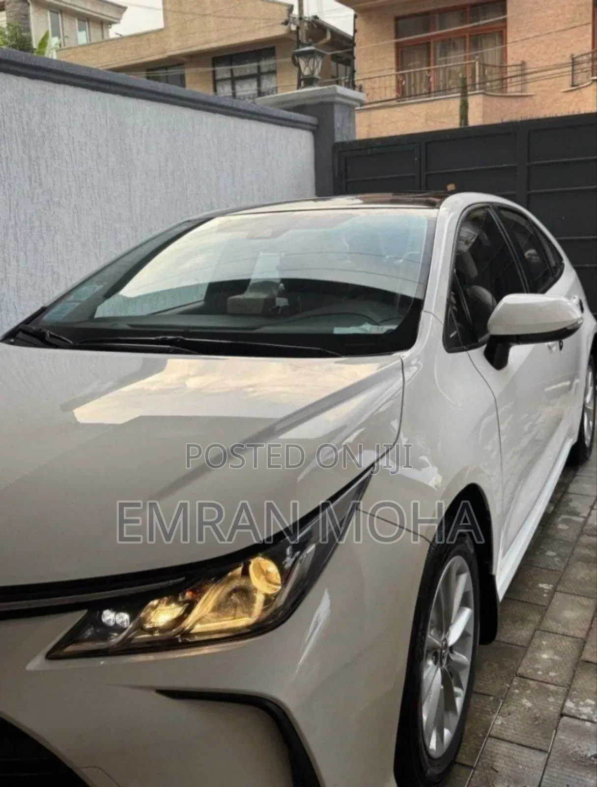 Toyota Corolla 2022 White