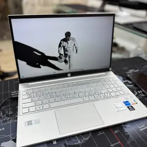 New Laptop HP Pavilion 15 16GB Intel Core i5 SSD 1T