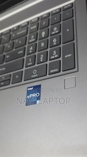 New Laptop HP 16GB Intel Core i7 SSD 512GB