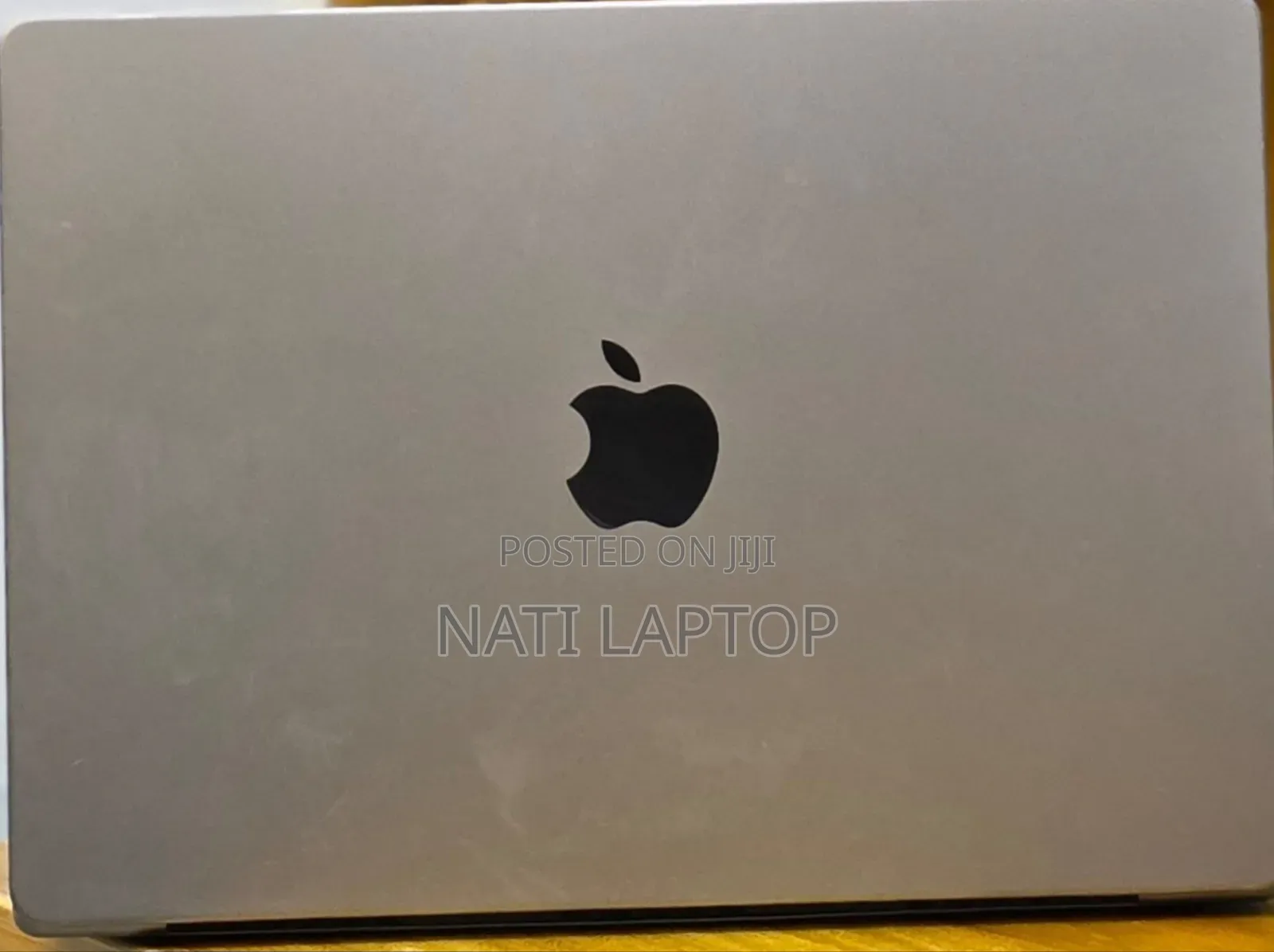 New Laptop Apple MacBook 32GB Apple M1 Pro SSD 512GB