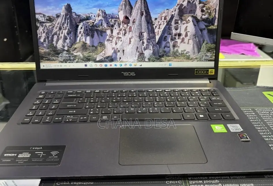 New Laptop Acer Aspire 3 8GB Intel Core i7 HDD+SSD 1T