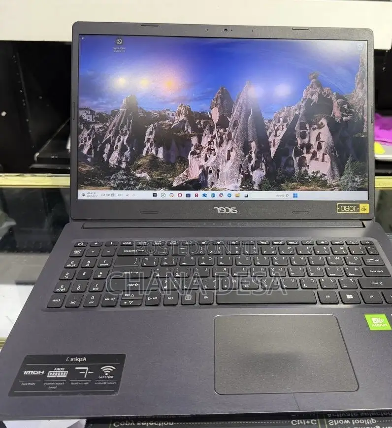 New Laptop Acer Aspire 3 8GB Intel Core i7 HDD+SSD 1T