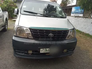 Toyota HiAce 2007 Silver