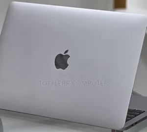 New Laptop Apple MacBook Pro 2015 16GB Intel Core i7 SSD 512GB