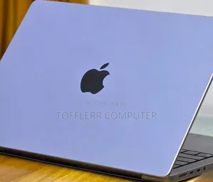 New Laptop Apple MacBook Pro 2019 32GB AMD A10 SSD 512GB