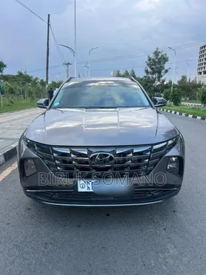 Hyundai Tucson 2021 Gold