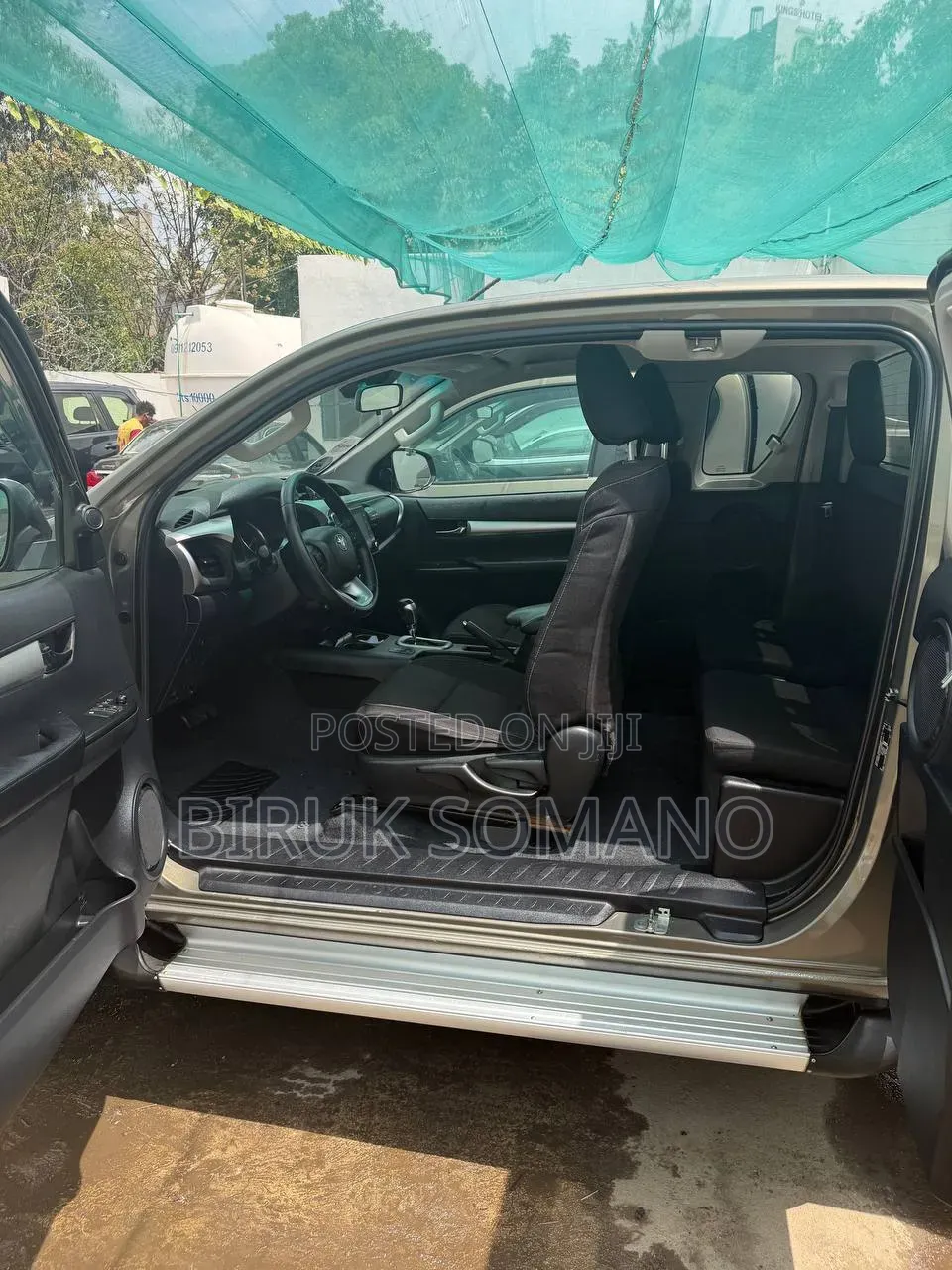 Toyota Hilux 2021 Green