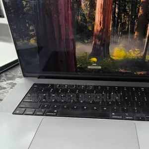 New Laptop Apple MacBook Pro 2021 M1 Max 32GB Apple M1 Max SSD 1T