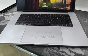 New Laptop Apple MacBook Pro 2021 M1 32GB Apple M1 Max SSD 1T