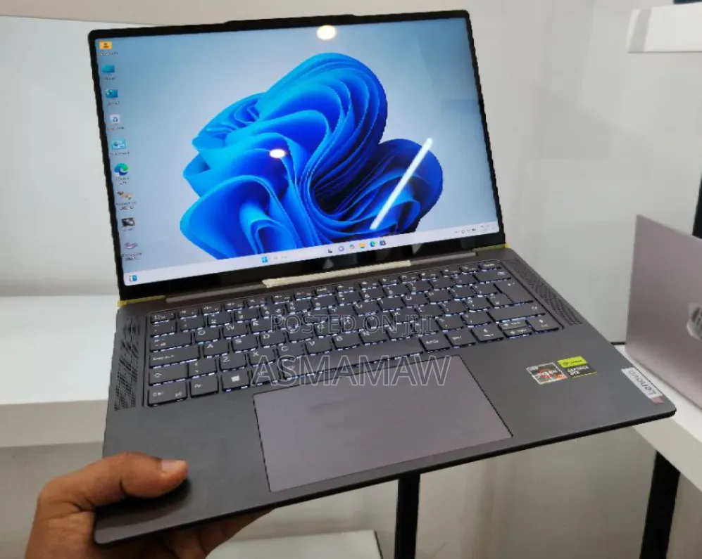 New Laptop Lenovo Yoga 7i 32GB AMD Ryzen 7 SSD 512GB
