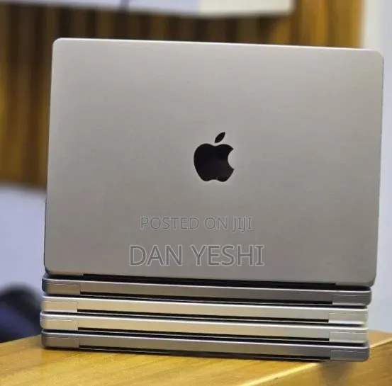 New Laptop Apple MacBook Pro 16GB Apple M1 Pro SSD 512GB