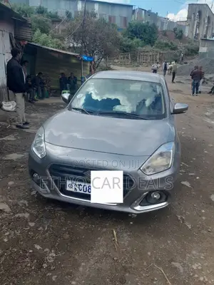 Suzuki Dzire 2023 Silver