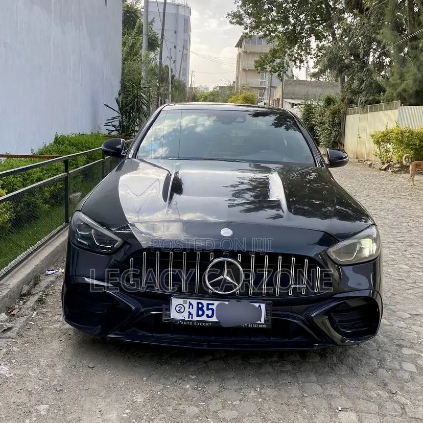 Mercedes-Benz C180 2018 Black