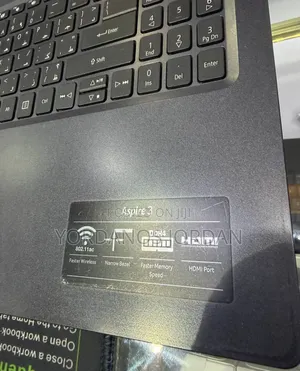 New Laptop Acer Aspire 3 8GB Intel Core i7 SSHD (Hybrid) 1.5T