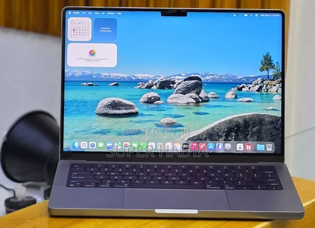 New Laptop Apple MacBook Pro 2021 M1 32GB Apple M1 Pro SSD 512GB