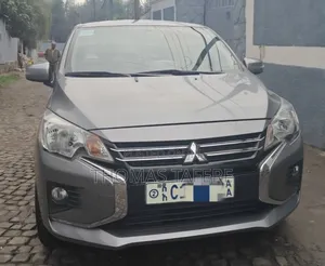 Mitsubishi Attrage 2022 Gray