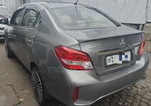 Mitsubishi Attrage 2022 Gray