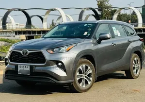 Toyota Highlander Hybrid 2026 Silver