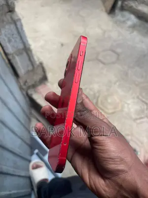 Apple iPhone 12 64 GB Red