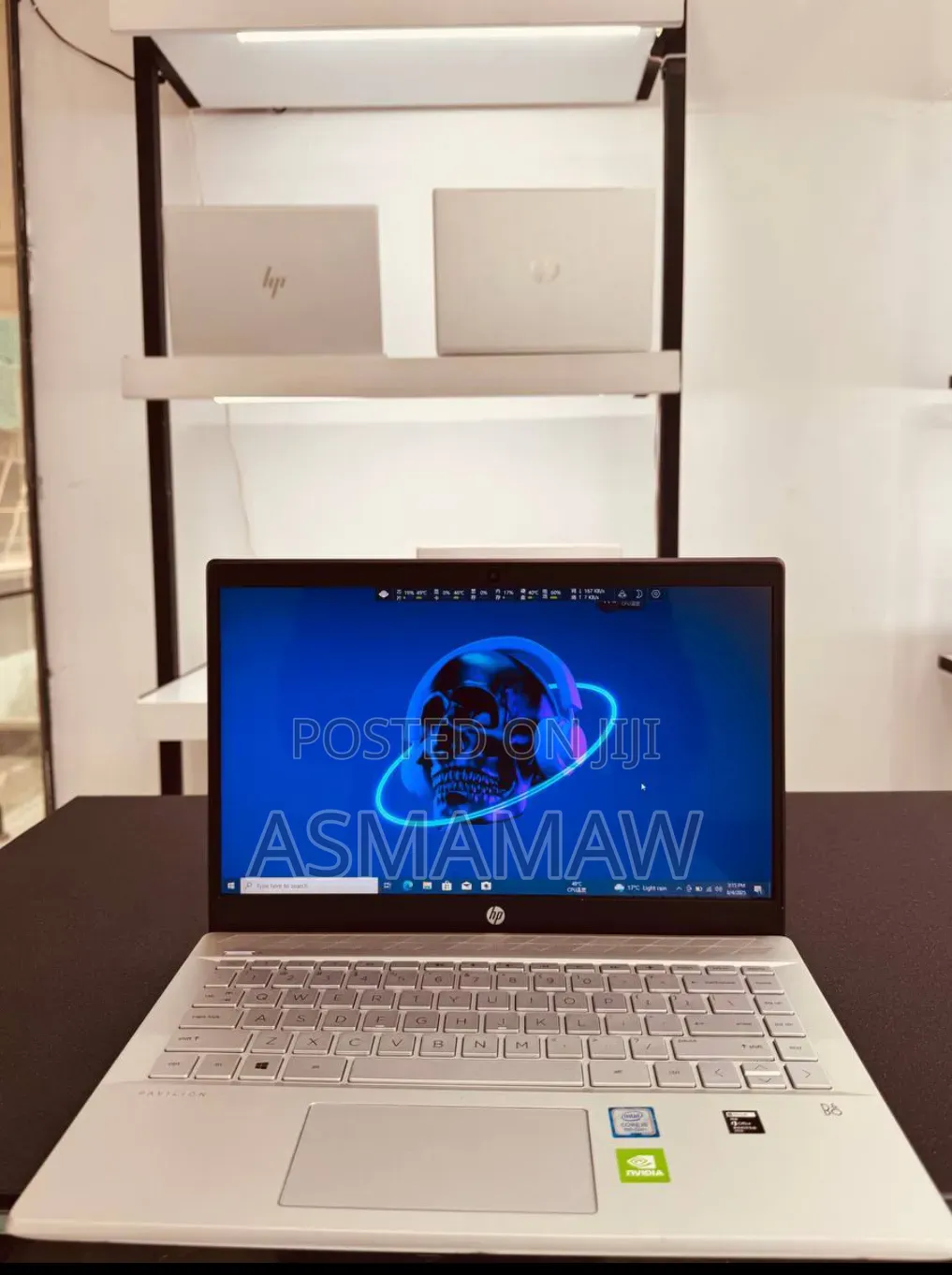 New Laptop HP Pavilion 15 8GB Intel Core i5 SSD 256GB