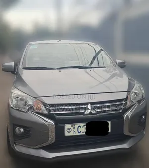 Mitsubishi Attrage 2022 Gray