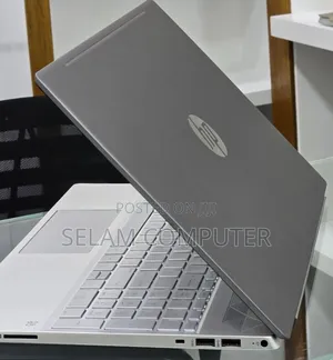 New Laptop HP Pavilion 15 16GB Intel Core i5 SSHD (Hybrid) 512GB