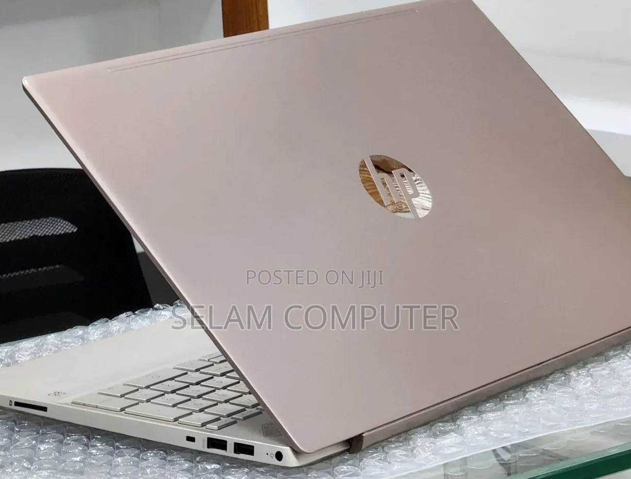 New Laptop HP Pavilion 15 8GB Intel Core i5 SSD 512GB