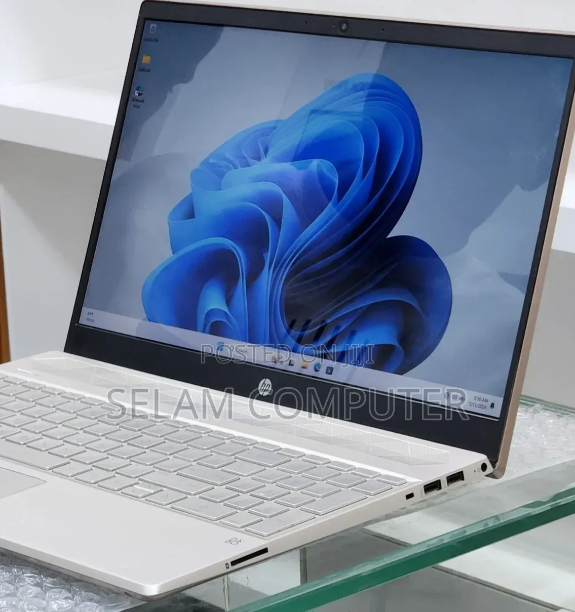 New Laptop HP Pavilion 15 8GB Intel Core i5 SSD 512GB