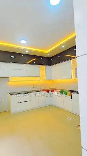 Furnished 9bdrm House in ሰአሊተ ምህረት አካባቢ, Yeka for sale