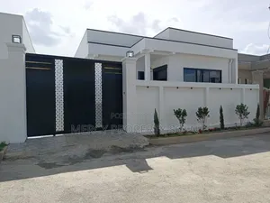 4bdrm House in Bole for sale