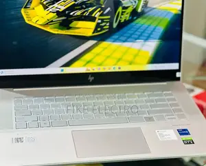 New Laptop HP Envy 15 16GB Intel Core i7 SSD 1T