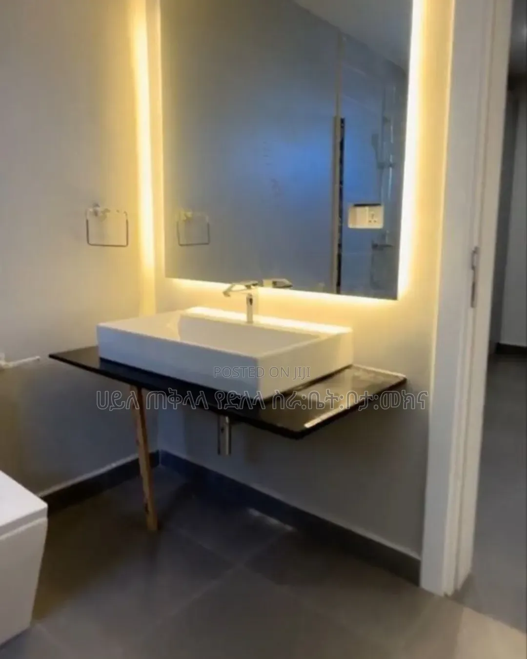 Furnished 4bdrm Apartment in Ayat Area, Yeka for sale