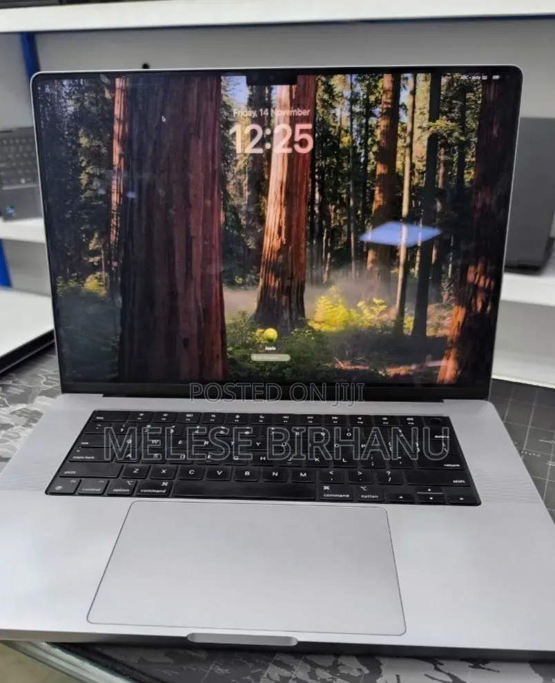 New Laptop Apple MacBook Pro 2021 M1 Max 32GB Apple M1 Max SSD 1T